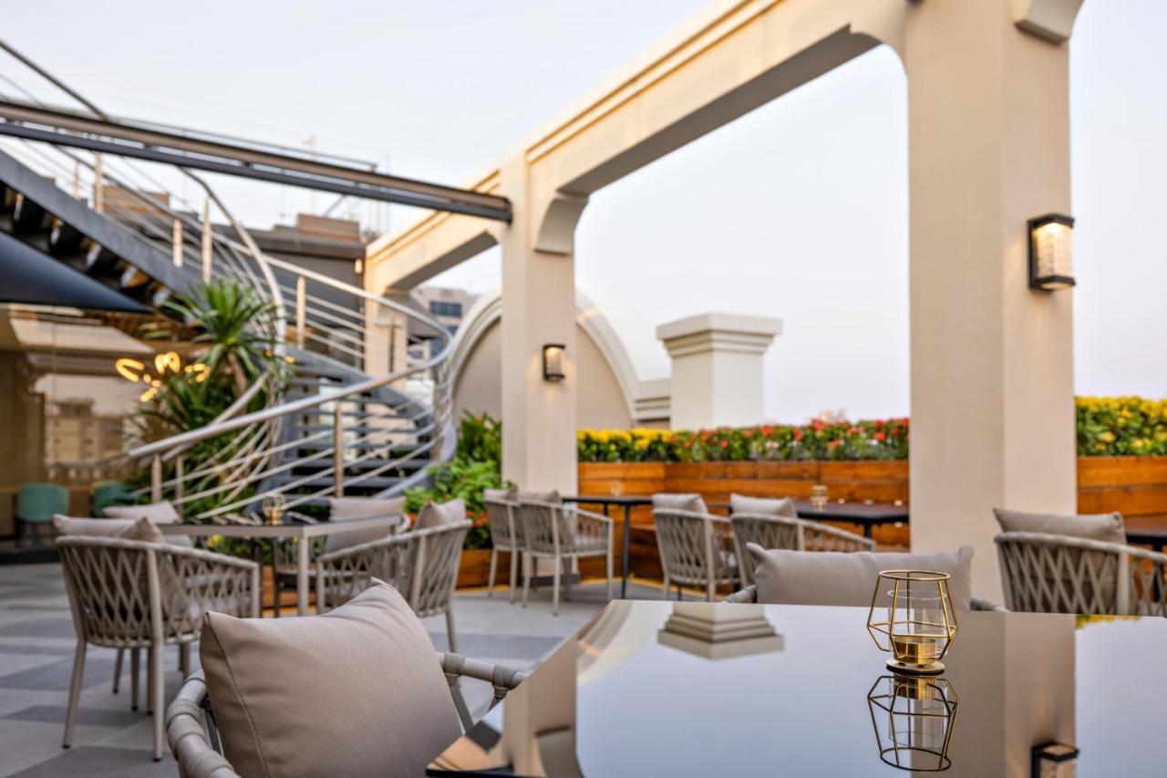 Maxx Phnom Penh Downtown By H World Hotel Екстериор снимка