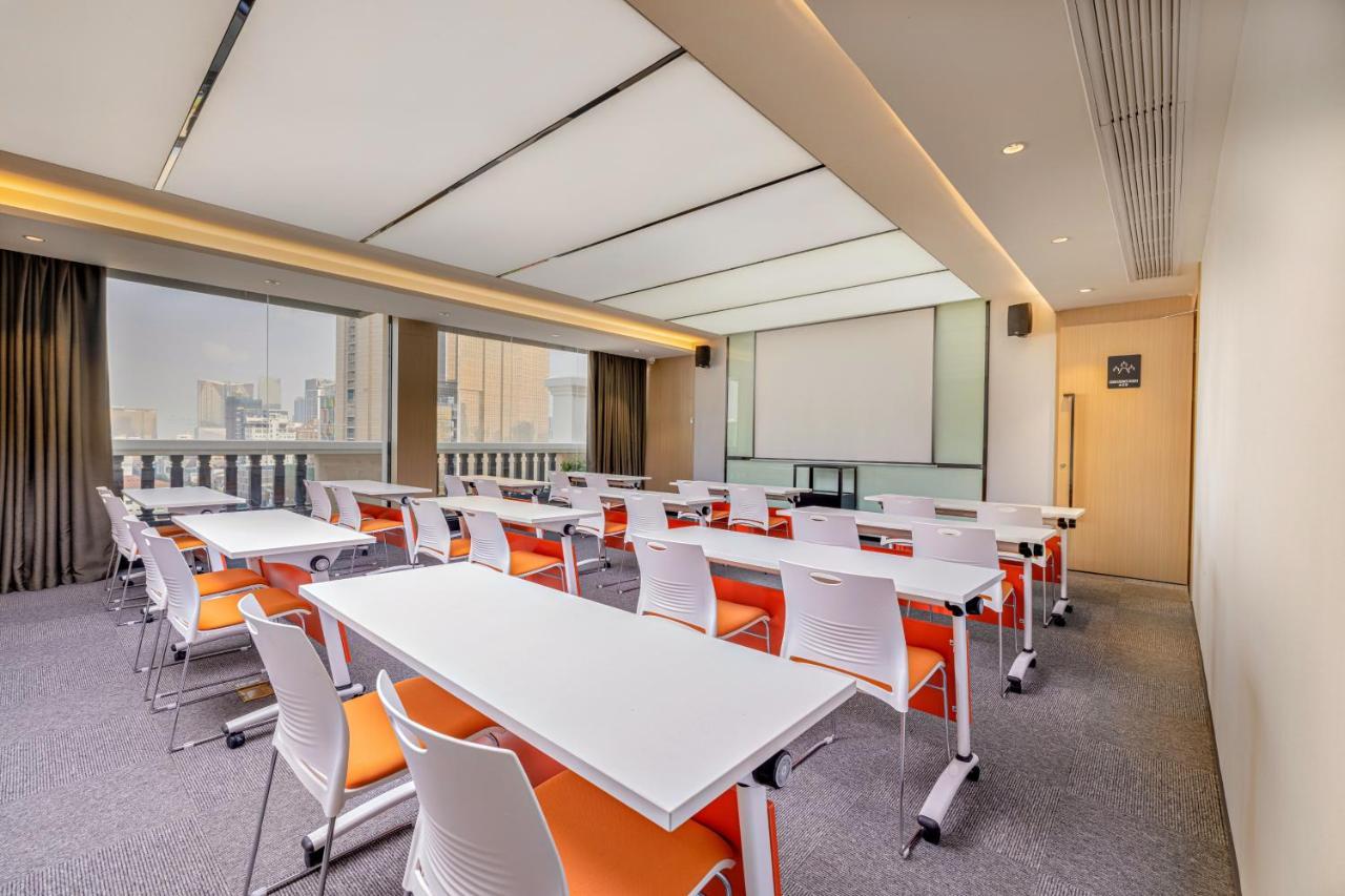 Maxx Phnom Penh Downtown By H World Hotel Екстериор снимка