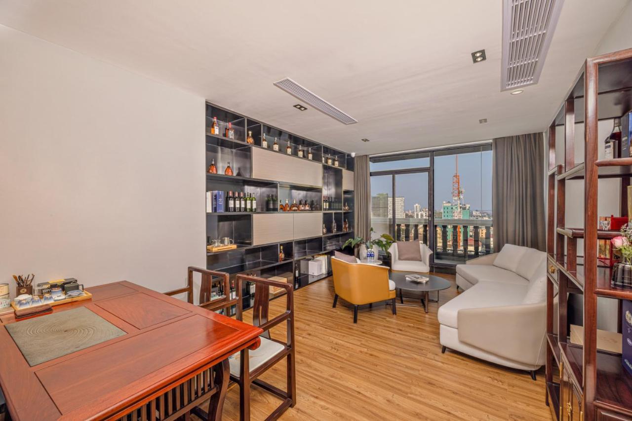 Maxx Phnom Penh Downtown By H World Hotel Екстериор снимка
