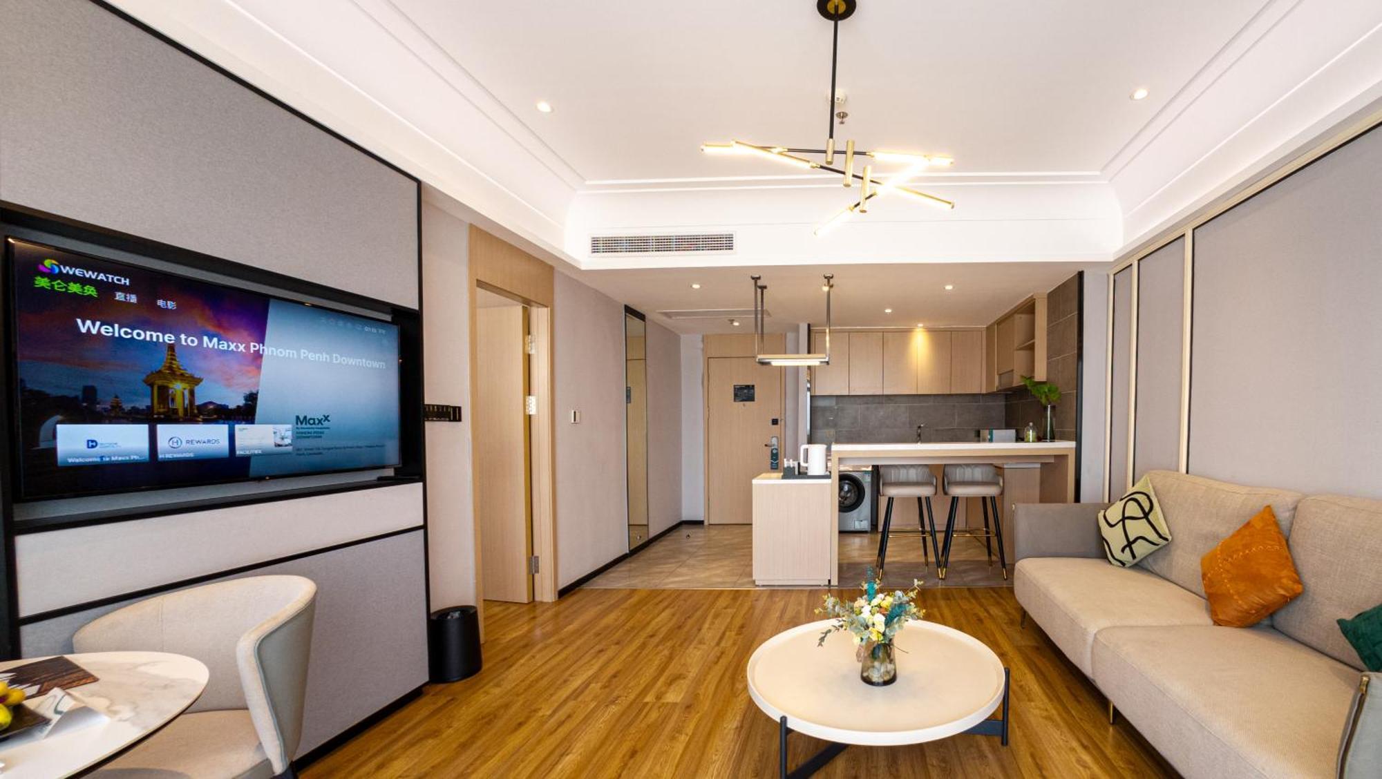 Maxx Phnom Penh Downtown By H World Hotel Екстериор снимка