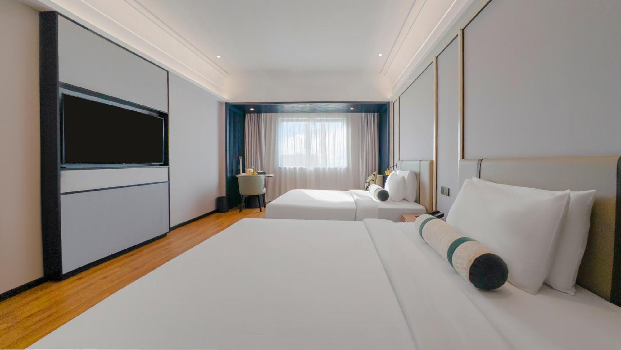Maxx Phnom Penh Downtown By H World Hotel Екстериор снимка